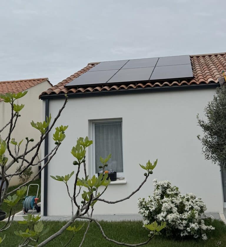 Installation de panneaux solaires 3kWc à Jard sur mer