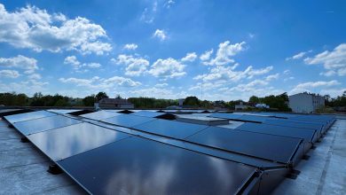 Installation de panneaux solaire sur toit plat à Chantonnay